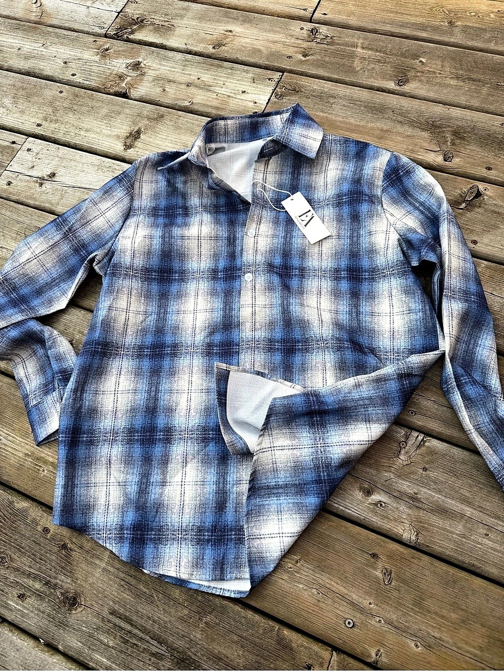 Men’s 5-Piece Mixed Tops Bundle Button Up Shirts Henley V-Neck Plaid (1) - Picture 3 of 10